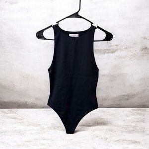 Babaton Bodysuit Womens XS Black Shoulder Pad Sleeveless Round Neck